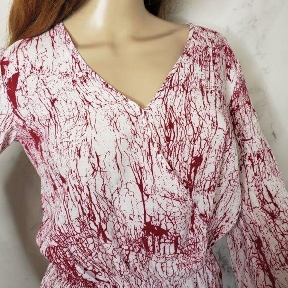 Betro Simone Womens Red & White Long Sleeve shorts Romper size XS walking dead - Picture 6 of 8